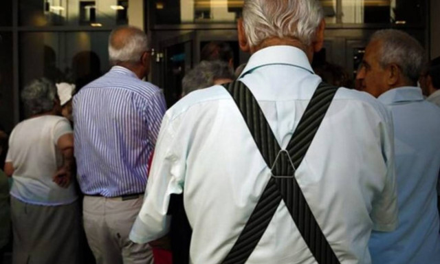 «Βόμβα» στις συντάξεις: Μείωση έως και 40% φέρνει το 2019