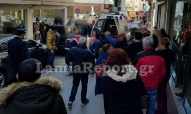 Σοκ στη Λαμία: Πέθανε μέσα σε καφετέρια