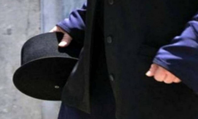 Ιερέας έπεσε θύμα ξυλοδαρμού έξω από εκκλησία στα Πατήσια