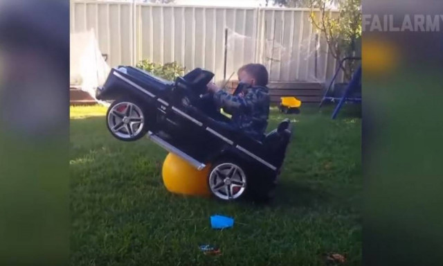 Viral: Αυτά είναι τα καλύτερα Fail βίντεο της εβδομάδας που πέρασε (Σκόνη και θρύψαλα)