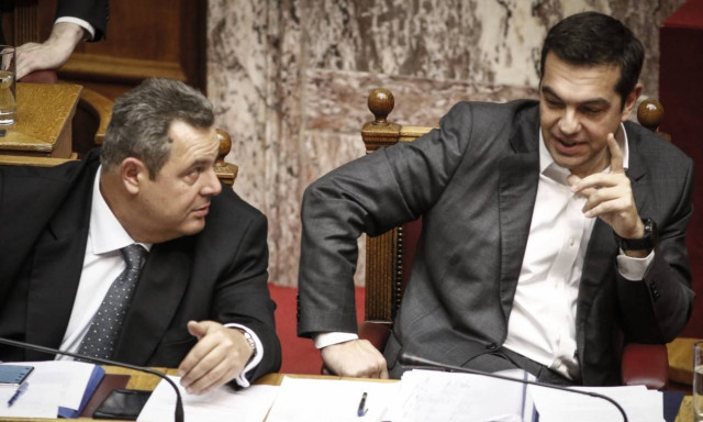 Οι έντονοι διάλογοι Τσίπρα - Καμμένου και το ραντεβού για απόγευμα της Τρίτης (08/01)