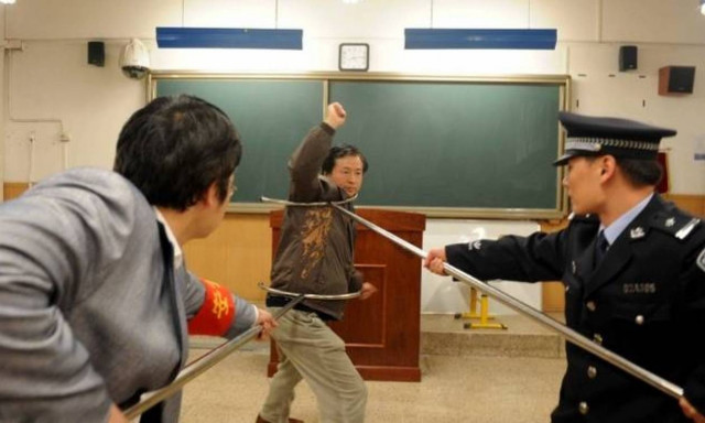 Εκτελέστηκε το ανθρώπινο κτήνος που είχε μαχαιρώσει με κουζινομάχαιρο 12 παιδιά σε νηπιαγωγείο