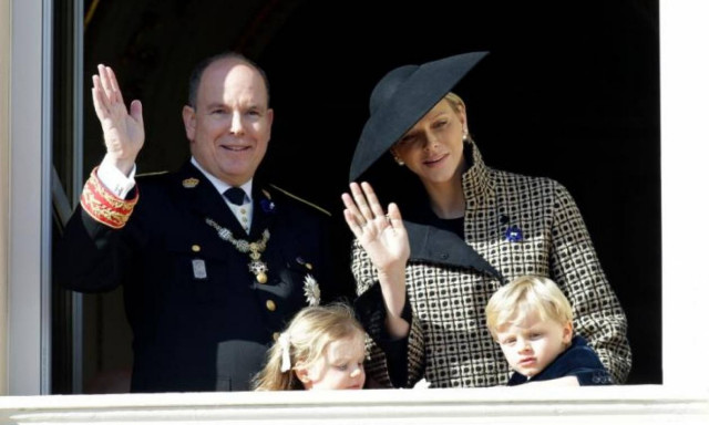 Αυτά είναι τα βασιλικά δίδυμα που εκθρονίζουν λόγω cuteness τον George και τη Charlotte