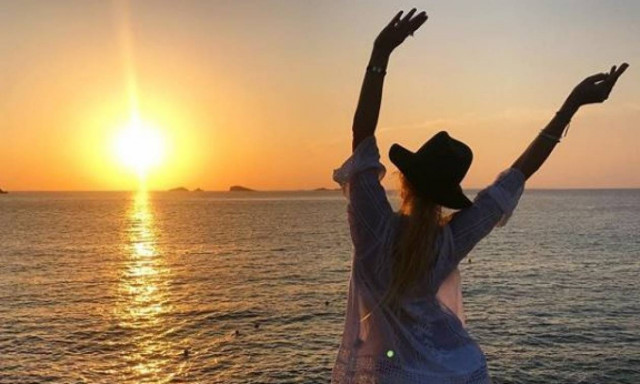 «Θρίλερ» με γνωστό μοντέλο που βρέθηκε νεκρό μέσα στο διαμέρισμά του (pics+vid)