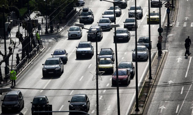 Τέλη κυκλοφορίας 2019: Εκπνέει η προθεσμία - Έρχονται «τσουχτερά» πρόστιμα