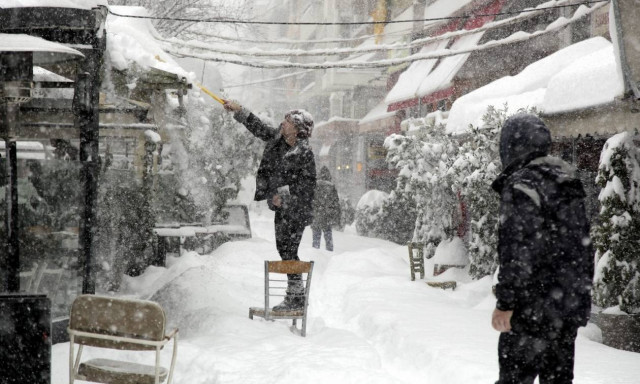 Καιρός: H κακοκαιρία επιστρέφει - Νέο κύμα με χιόνια και καταιγίδες σε λίγες ώρες