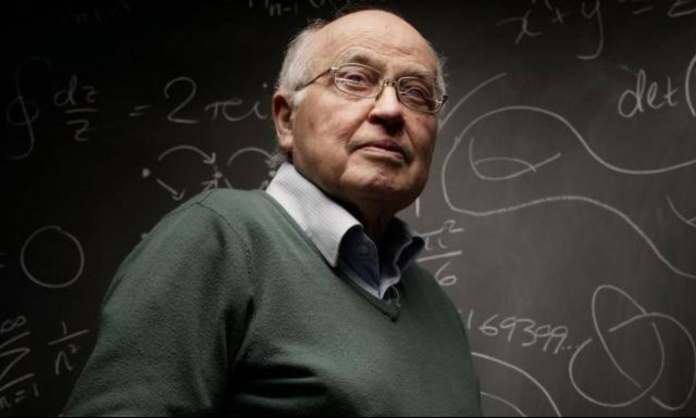 Πέθανε στα 89 του ένας από τους σημαντικότερους μαθηματικούς του κόσμου, ο Βρετανός Μάικλ Ατίγια