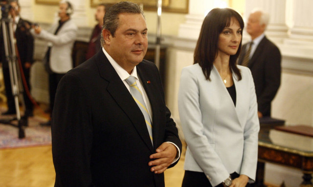 Ραγδαίες εξελίξεις: Ο Καμμένος διέγραψε την Κουντουρά 