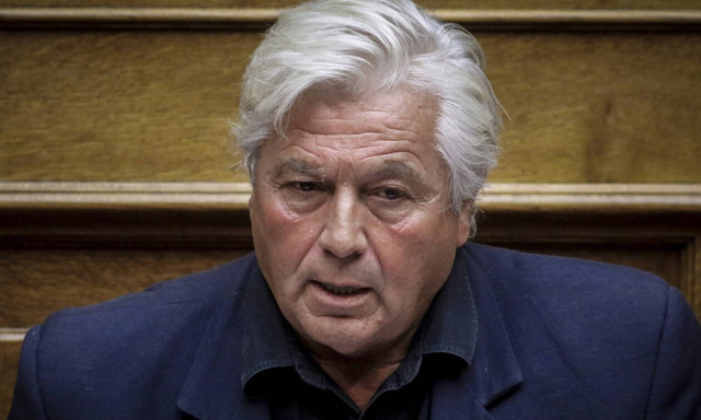 Παπαχριστόπουλος: «Ανοιχτό το ενδεχόμενο να πάω στον ΣΥΡΙΖΑ, αφού παραδώσω την έδρα μου»