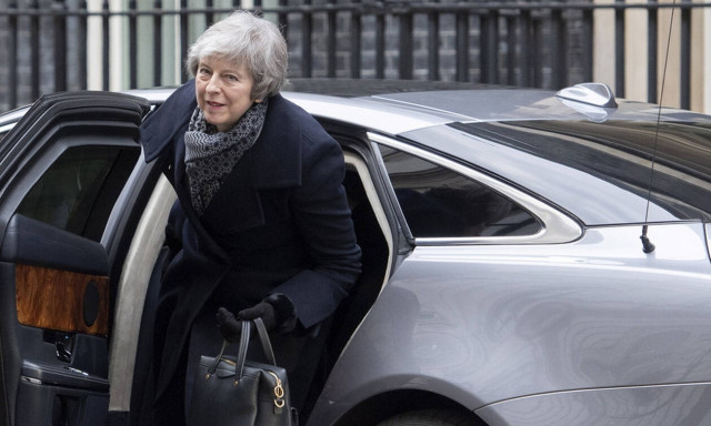 Brexit: Τα πιθανά σενάρια μετά την αποψινή κρίσιμη ψηφοφορία 