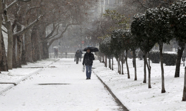 Καιρός - Έκτακτο δελτίο ΕΜΥ: Προσοχή και την Τετάρτη - Πού θα σαρώσει η κακοκαιρία - Πού θα χιονίσει