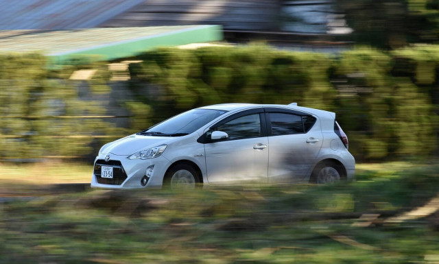 Κάλεσε την αστυνομία επειδή του έκλεψαν το αμάξι και δεν φαντάζεστε τι ανακάλυψαν! (vid)