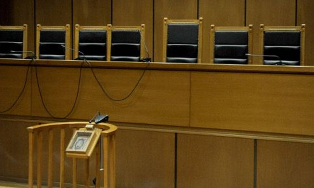 Βόλος: Δικάστηκαν αδέρφια που άσκησαν βία στη μητέρα τους 