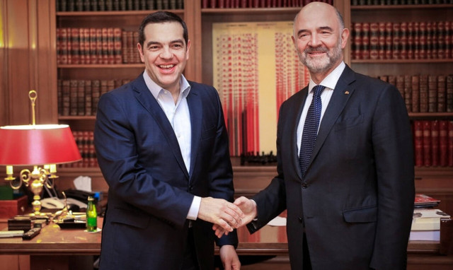 Μοσκοβισί σε Τσίπρα: Η Ελλάδα επιστρέφει στην καθημερινότητα