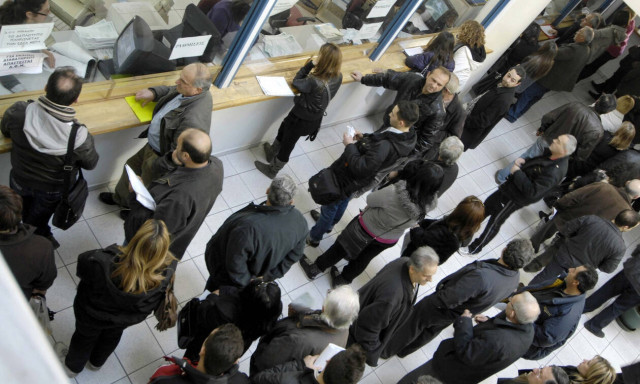 Χωρίς κριτήρια η ρύθμιση των 120 δόσεων - Ποιοι ευνοούνται από το «κούρεμα» των οφειλών 