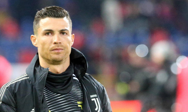 Η παρ’ ολίγον πτώση του… Κριστιάνο Ρονάλντο θα σας φτιάξει τη μέρα (vid)