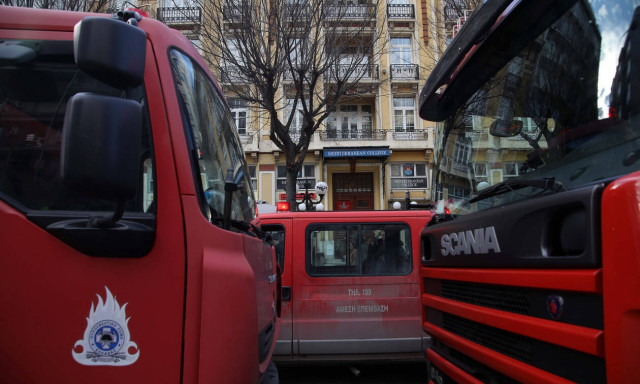 Πυρκαγιά σε ξενοδοχείο στο κέντρο της Αθήνας