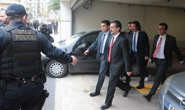 Πιέζουν την Ελλάδα οι Τούρκοι «Εκδώστε μας τώρα τους τρομοκράτες»