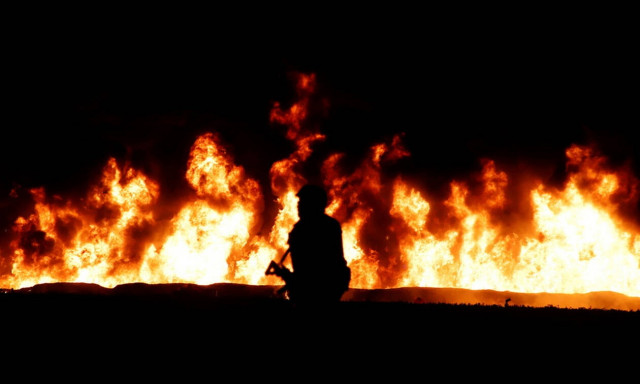 Ασύλληπτη τραγωδία: Πήγαν να κλέψουν βενζίνη και κάηκαν ζωντανοί - Τουλάχιστον 21 νεκροί (pics+vid)