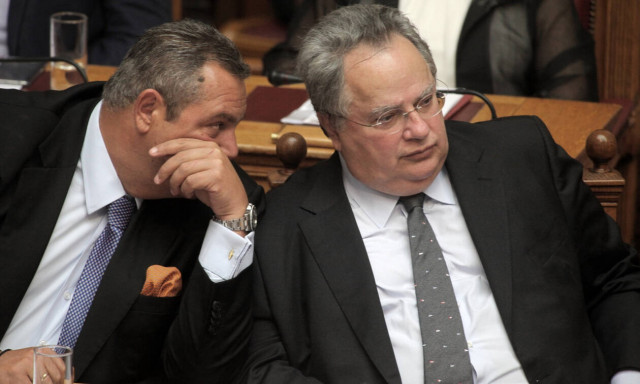 Ο Κοτζιάς αποκαλεί «εθνικό ψεύτη» τον Καμμένο και τον πάει στα δικαστήρια  