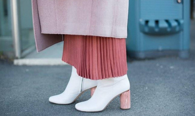 Λευκά μποτάκια: 4 πράγματα που πρέπει να προσέξεις πριν τα αγοράσεις