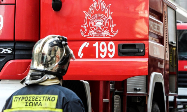 Συναγερμός με φωτιά στα Χανιά - Δύο άτομα στο νοσοκομείο