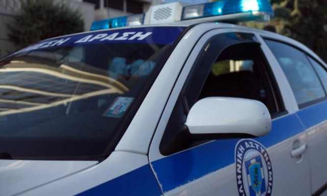 Foreign national found hidden in car engine at Patras port