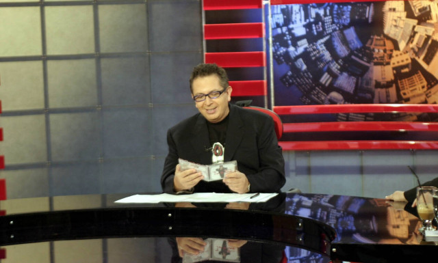 Θέμος Αναστασιάδης: Τα τηλεοπτικά του βήματα με τις βιντεοκασέτες και η συνάντησή του με τη Μαλβίνα