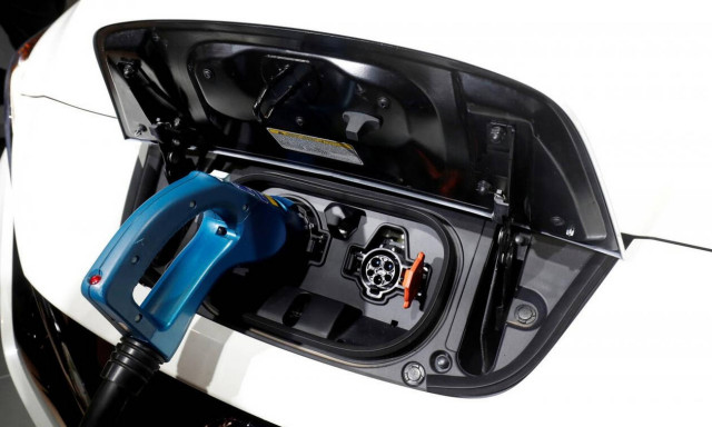 Ποιοι επενδύουν τα περισσότερα χρήματα στα ηλεκτρικά αυτοκίνητα;