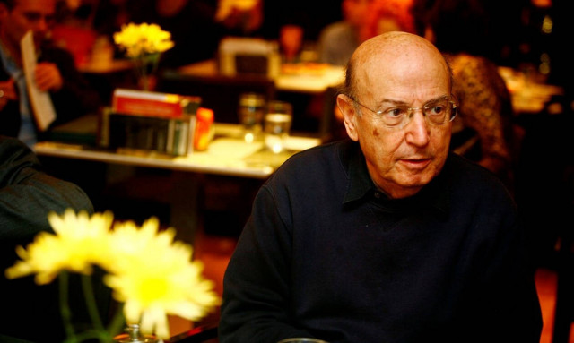 Σαν σήμερα το 2012 έφυγε από τη ζωή βραβευμένος Έλληνας σκηνοθέτης Θεόδωρος Αγγελόπουλος