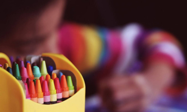 ΣΟΚ: 7χρονος πήρε το όπλο του πατέρα του και πυροβόλησε στο σχολείο