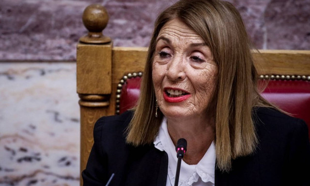 Τασία, διώξε τα παιδιά