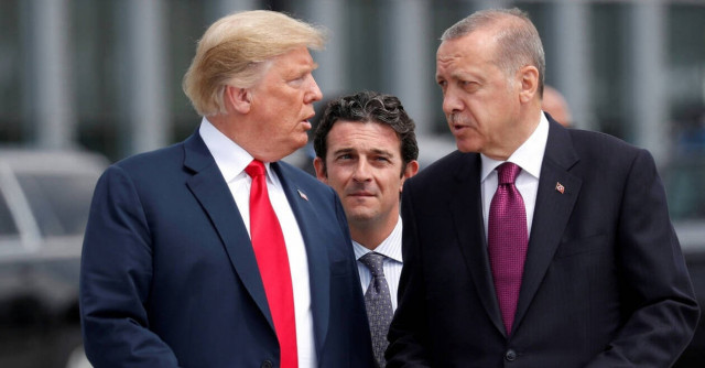 «Πάει γυρεύοντας» να εξοργίσει τον Τραμπ ο Ερντογάν: Δείτε τι έκανε και μπορεί να το πληρώσει ακριβά