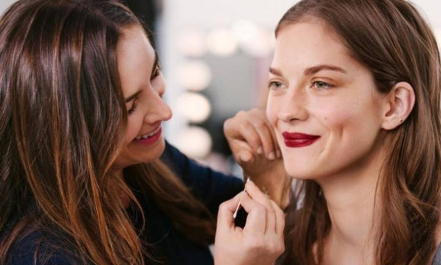 11+1 ιδέες για βραδινό μακιγιάζ που θα μαγνητίσει όλα τα βλέμματα πάνω σου