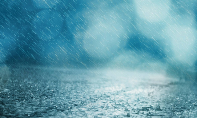 Clouds and showers forecast for Sunday