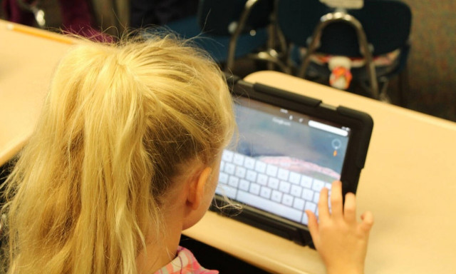 Social media: Έτσι θα προστατέψετε τα παιδιά σας από τους κινδύνους του Διαδικτύου