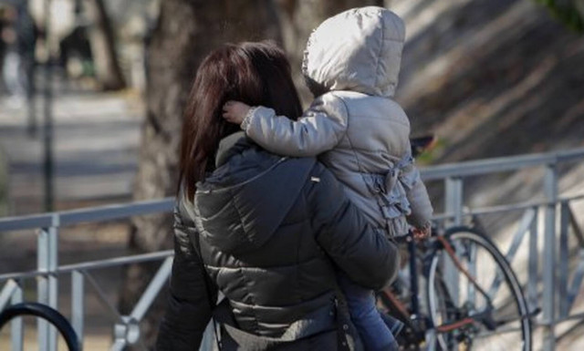 Επίδομα παιδιού: Πότε πληρώνεται η α' δόση για το 2019 