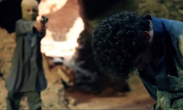 «Βόμβες, αίμα, πείνα, εκτελέσεις»: H συγκλονιστική μαρτυρία ενός Ιρλανδού στο «κολαστήριο» του ISIS