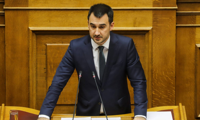 Υπουργείο Εσωτερικών κατά ΝΔ: Παίζουν μικροπολιτικά παιχνίδια με την ψήφο των αποδήμων