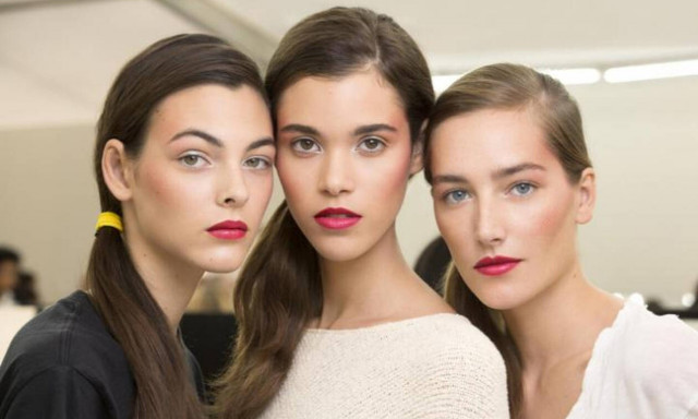 Blushadow: Η νέα τεχνική στο καθημερινό σου μακιγιάζ που θα λατρέψεις