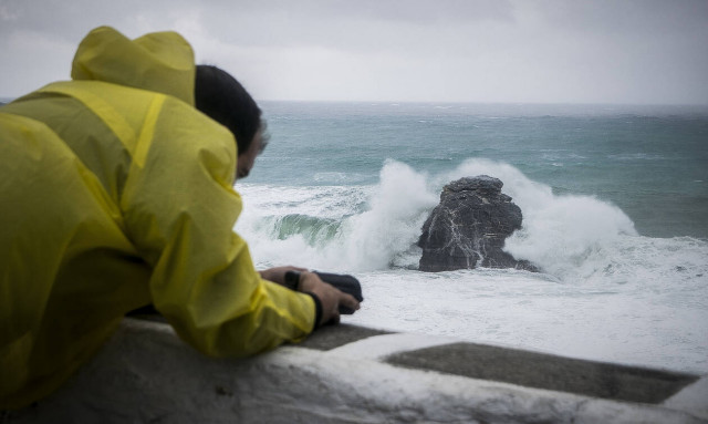 Καιρός: Καταιγίδες από λάσπη θα «πνίξουν» την Ελλάδα - Άνεμοι έως και 9 μποφόρ!