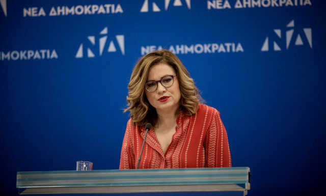 Επιμένει η ΝΔ: Ο Τσίπρας εκβιάζεται - Του πήρε μια βδομάδα να αντιμετωπίσει τον Καμμένο