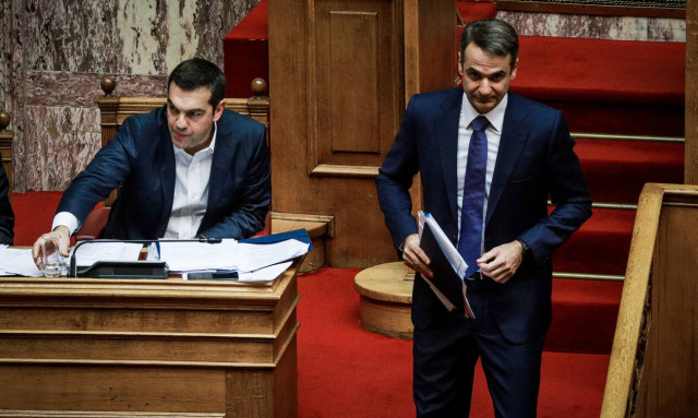 Άγριος «πόλεμος» κυβέρνησης - αντιπολίτευσης για τη στήριξη των «πρόθυμων» στον Τσίπρα