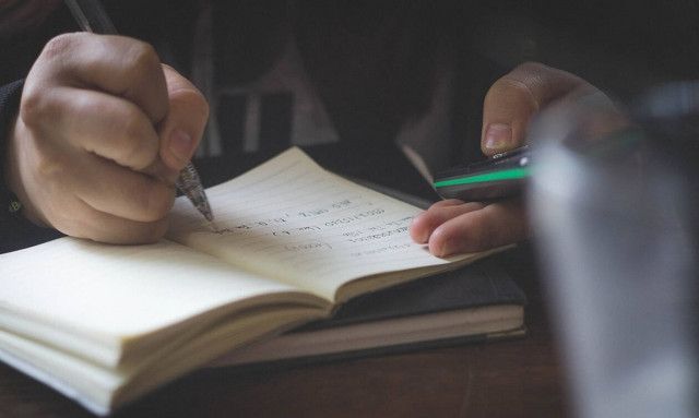 ΟΑΕΔ: Πόσες ημέρες άδειας δικαιούνται οι εργαζόμενοι φοιτητές 