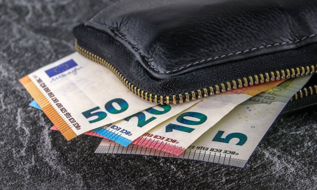 Συντάξεις χηρείας: Ποιες είναι οι αλλαγές - Τι ισχύει για το ηλικιακό όριο