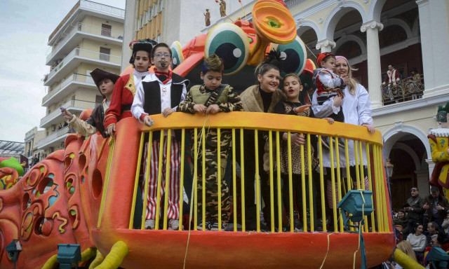 Πάτρα: Αυτή είναι η βασίλισσα του φετινού Πατρινού Καρναβαλιού (pics)