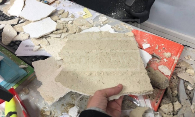 Κέρκυρα: Το ταβάνι έπεσε στο... κεφάλι εργαζόμενης!