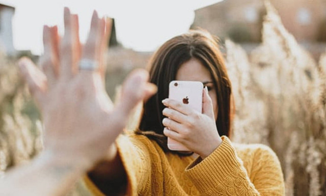 To ξέσπασμα πασίγνωστης influencer: Δεν είμαι πόρνη!