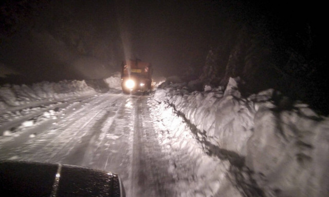 Καιρός LIVE: Σε πλήρη εξέλιξη η κακοκαιρία «Χιόνη» - Ποιες περιοχές επηρεάζει