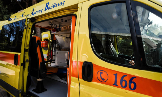 Θανατηφόρο τροχαίο στο Κορωπί: Ένας νεκρός κι ένας τραυματίας